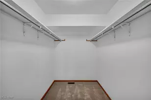 9840 Johnnycake Ridge Rd, Mentor, OH 44060 - Photo 16