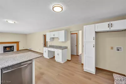 9840 Johnnycake Ridge Road, Mentor, OH 44060 - Photo 4