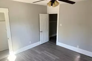 1017 Washington Ave, Lorain, OH 44052 - Photo 8