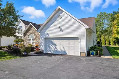 601 E Western Reserve Road #701, Poland, OH 44514 - Photo 2