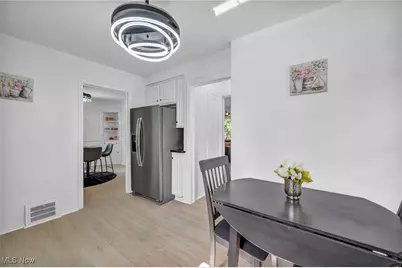 17008 Throckley Avenue, Loveland, OH 44128 - Photo 22