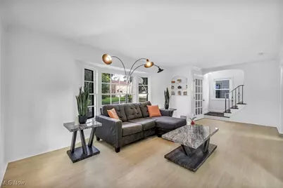 17008 Throckley Avenue, Loveland, OH 44128 - Photo 8