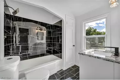 17008 Throckley Avenue, Loveland, OH 44128 - Photo 28