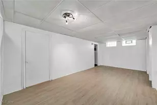 17008 Throckley Ave, Loveland, OH 44128 - Photo 38