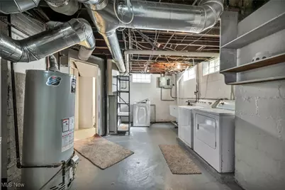 17008 Throckley Avenue, Loveland, OH 44128 - Photo 42