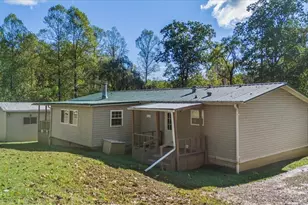 13533 Emerson Ave, Williamstown, WV 26187 - Photo 32