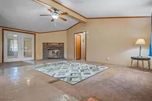 13533 Emerson Ave, Williamstown, WV 26187 - Photo 22