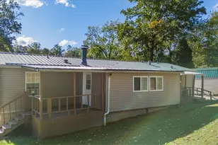 13533 Emerson Ave, Williamstown, WV 26187 - Photo 24