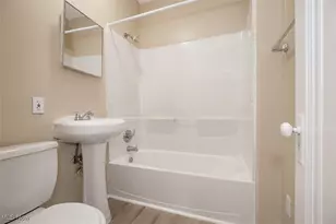 4233 Valley Rd, Loveland, OH 44109 - Photo 26