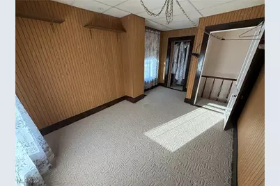 621 Newport Avenue, Uhrichsville, OH 44683 - Photo 34