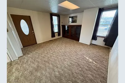 621 Newport Avenue, Uhrichsville, OH 44683 - Photo 26