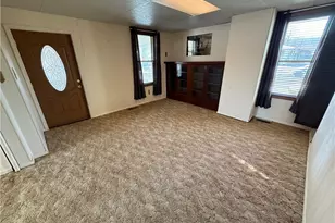 621 Newport Ave, Uhrichsville, OH 44683 - Photo 26