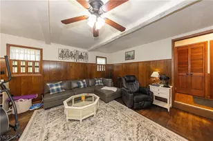 9770 Wrenwood Dr, Kirtland, OH 44094 - Photo 4