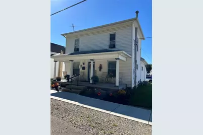 346 N Bridge Street, Newcomerstown, OH 43832 - Photo 2