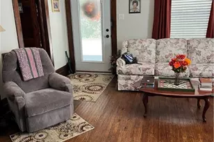 346 N Bridge St, Newcomerstown, OH 43832 - Photo 6