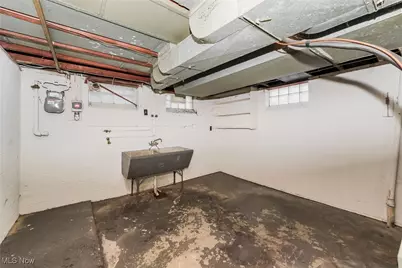 21051 Westport Avenue, Euclid, OH 44123 - Photo 18