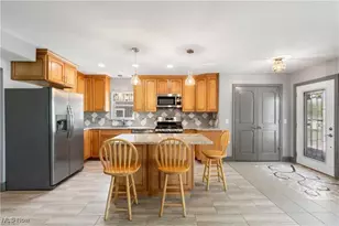 8177 S Cleveland Massillon Rd, Clinton, OH 44216 - Photo 12