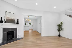 2066 W 105th St, Loveland, OH 44102 - Photo 6