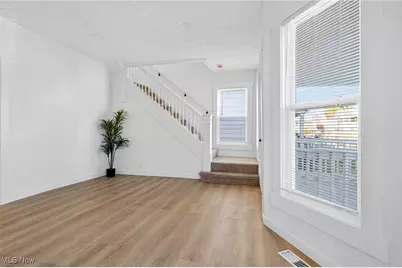 2066 W 105th Street, Loveland, OH 44102 - Photo 4