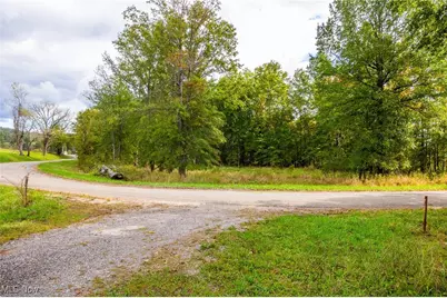 Pigeon Gap Road, Cambridge, OH 43725 - Photo 22