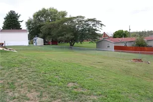 56 3rd St, Rayland, OH 43943 - Photo 14