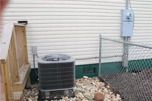 56 3rd St, Rayland, OH 43943 - Photo 16