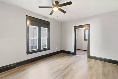 144 Wildon Avenue, Steubenville, OH 43952 - Photo 8