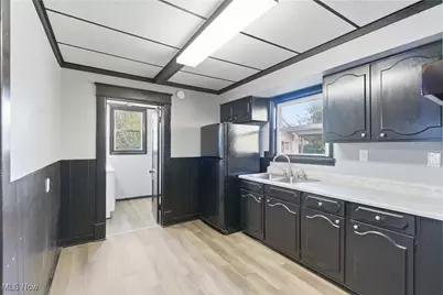 144 Wildon Avenue, Steubenville, OH 43952 - Photo 12