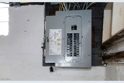 17710 Crestland Road, Loveland, OH 44119 - Photo 28