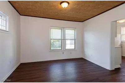 17710 Crestland Road, Loveland, OH 44119 - Photo 8