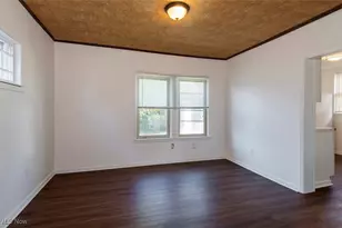 17710 Crestland Rd, Loveland, OH 44119 - Photo 8