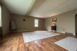 56745 Ferryview Rd, Martins Ferry, OH 43935 - Photo 8