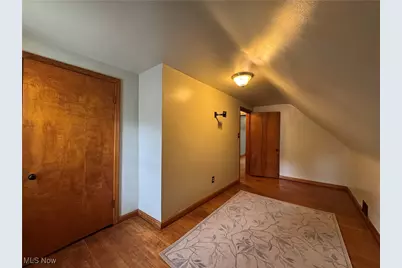 56745 Ferryview Road, Martins Ferry, OH 43935 - Photo 16