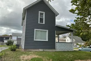 353 N 11th St, Coshocton, OH 43812 - Photo 4