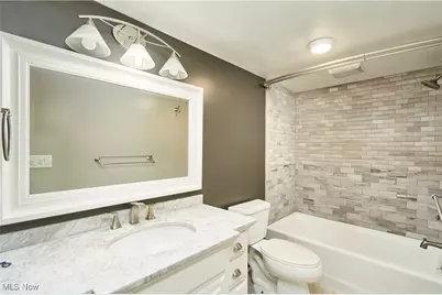 285 Nob Hill Drive, Akron, OH 44303 - Photo 28