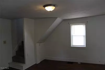 70 Alexander, Millersburg, OH 44654 - Photo 8