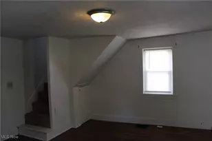 70 Alexander, Millersburg, OH 44654 - Photo 8