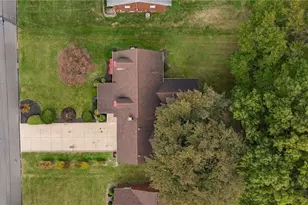 575 Breetz Dr, Campbell, OH 44405 - Photo 36