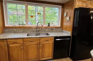 70 Crown Point, Geneva, OH 44041 - Photo 24