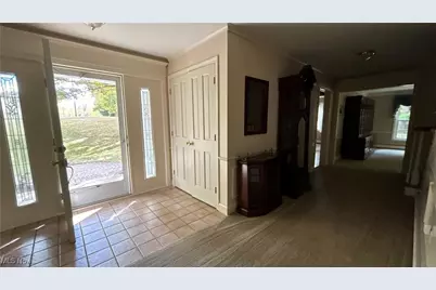 70 Crown Point, Geneva, OH 44041 - Photo 18