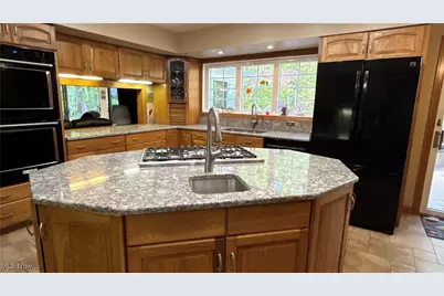 70 Crown Point, Geneva, OH 44041 - Photo 22