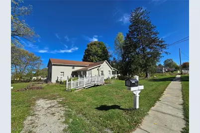 966 Oak Street, Grafton, OH 44044 - Photo 1