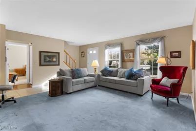 10240 Orchard Hill Lane, Twinsburg, OH 44087 - Photo 4