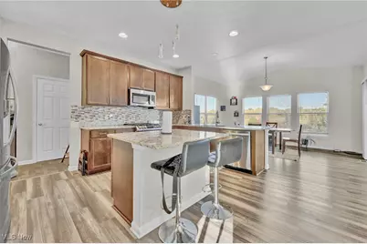 6825 Independence Boulevard, North Ridgeville, OH 44039 - Photo 10