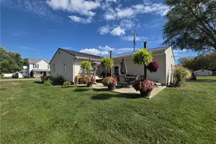 129 E 4th St, Warsaw, OH 43844 - Photo 4