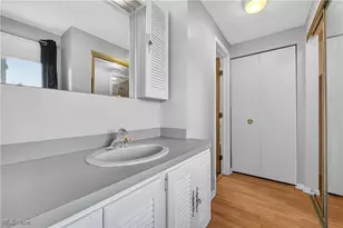 824 S Chillicothe Rd, Aurora, OH 44202 - Photo 32