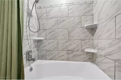 824 S Chillicothe Road #11, Aurora, OH 44202 - Photo 34