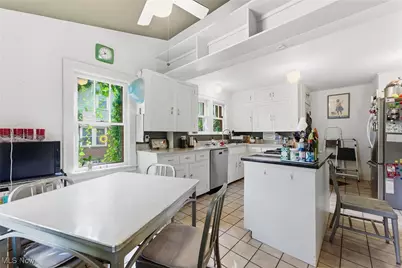 557 Letchworth Drive, Akron, OH 44303 - Photo 10