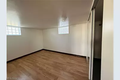 1836 W 21st Street, Lorain, OH 44052 - Photo 28