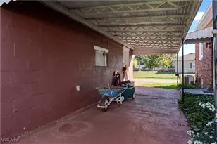 1836 W 21st St, Lorain, OH 44052 - Photo 16